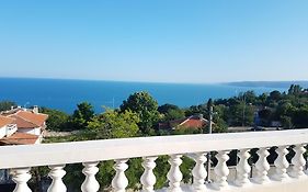 Trakata Villa Apartments